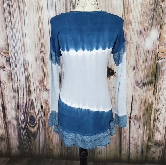 G Scent Tye Dye Long Sleeve Ruffle Hem Tunic - Picture 4 of 7
